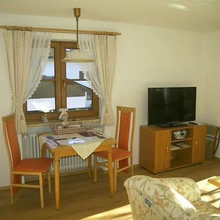 Gaestehaus Gaisalpe Appartement *